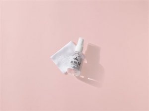 Zestaw czyszczący (ściereczka + płyn 50 ml)