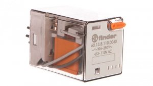 Przekaźnik przemysłowy 3P 10A 110V AC przycisk testujący mechaniczny wskaźnik zadziałania 60.13.8.110.0040