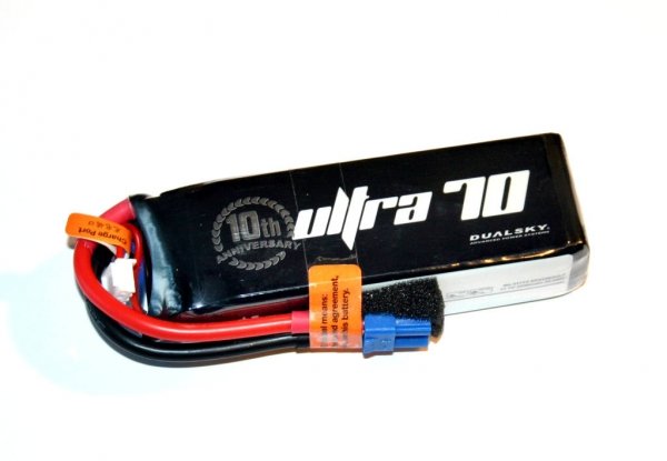 Akumulator Li-po Dualsky 2250mAh ULTRA 70C/12C 11.1V Voltage Meter 