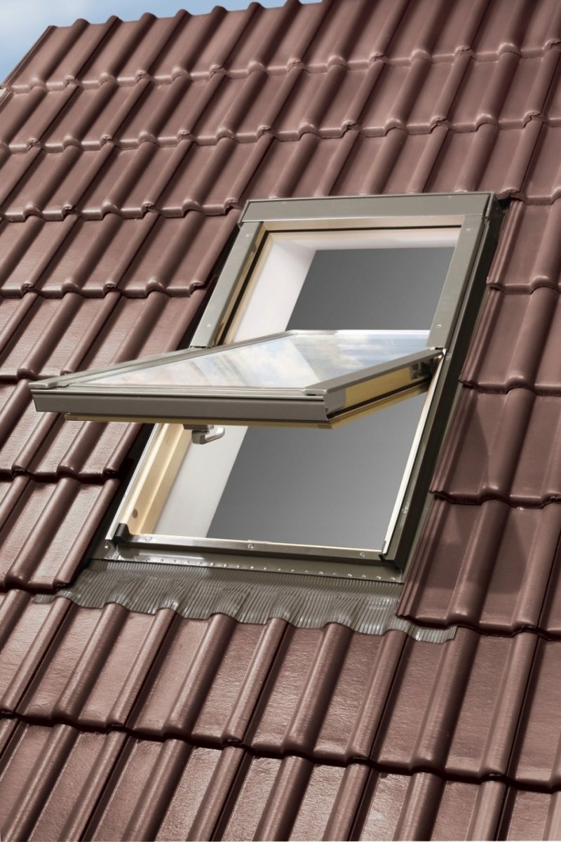OKNO dachowe KRONMAT OPTILIGHT 55x78 B Z KOŁNIERZEM DO POKRYĆ FALISTYCH