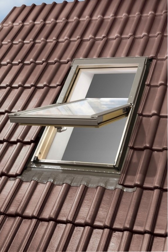 OKNO DACHOWE OPTILIGHT 78x140 VB NAWIEWNIK + KOŁNIERZ DO POKRYĆ PŁASKICH