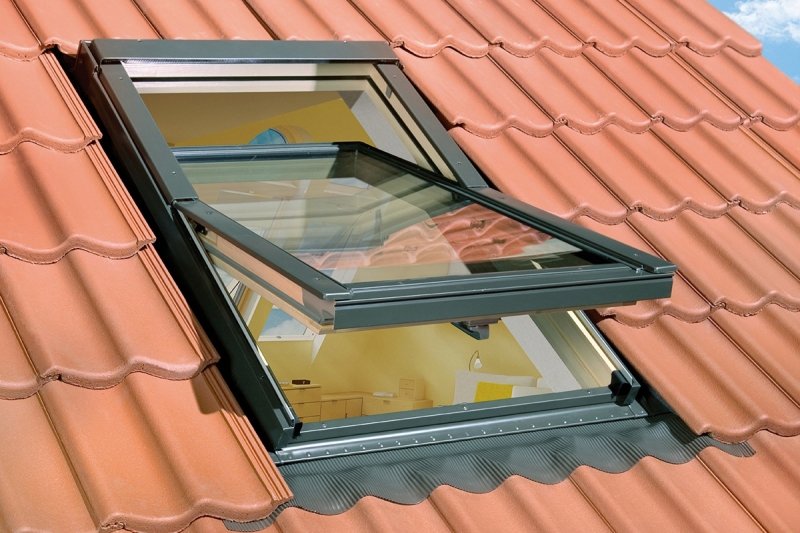 OKNO DACHOWE OPTILIGHT 78x98 VB NAWIEWNIK + KOŁNIERZ DO POKRYĆ FALISTYCH