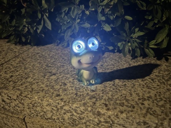 VK017S-1 LAMPA ZEWNĘTRZNA SOLARNA ŻABA