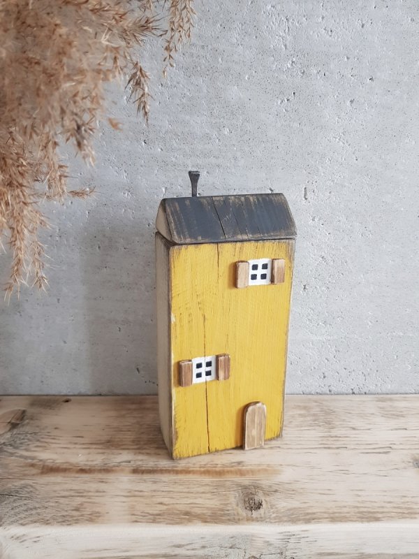 Drewniany domek musztarda/beż