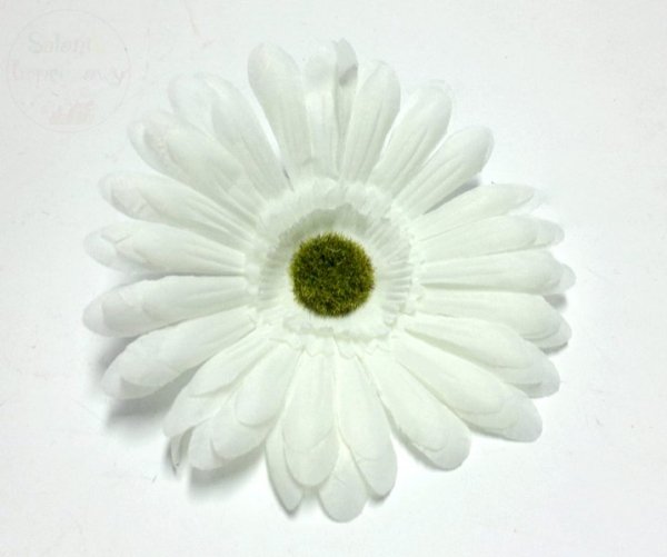Kwiat sztuczny  GERBER w kolorze białym 1szt