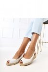 Sandały Model Nevarez E5579 White - PRIMO
