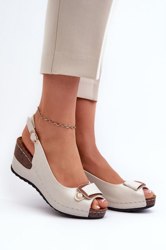 Sandały Model Comfort Shoes Efravia 24SD98-6230 Silver - Step in style