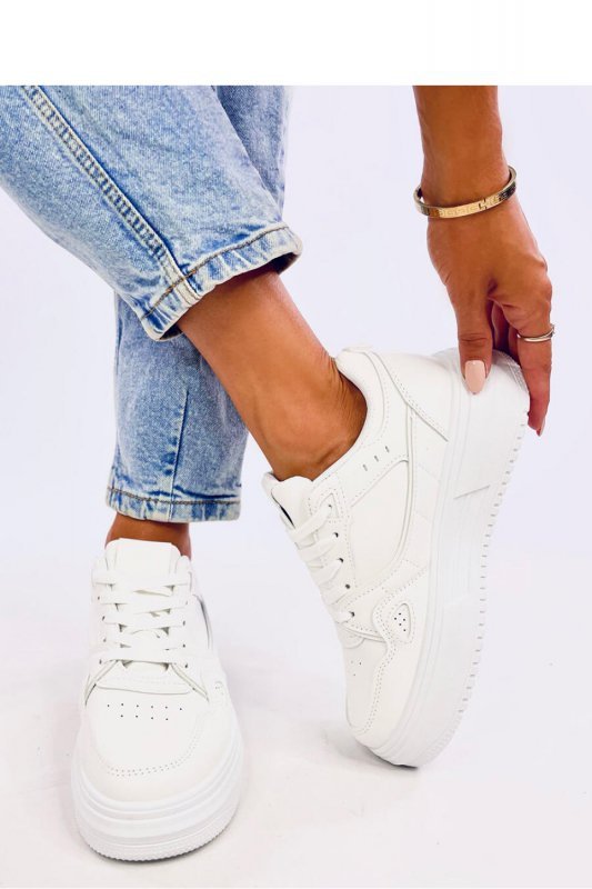 Sneakersy damskie TIXIS ALL WHITE - Inello Hurtownia odzieży on-line, moda damska, bielizna i obuwie dla kobiet - Matterhorn.pl