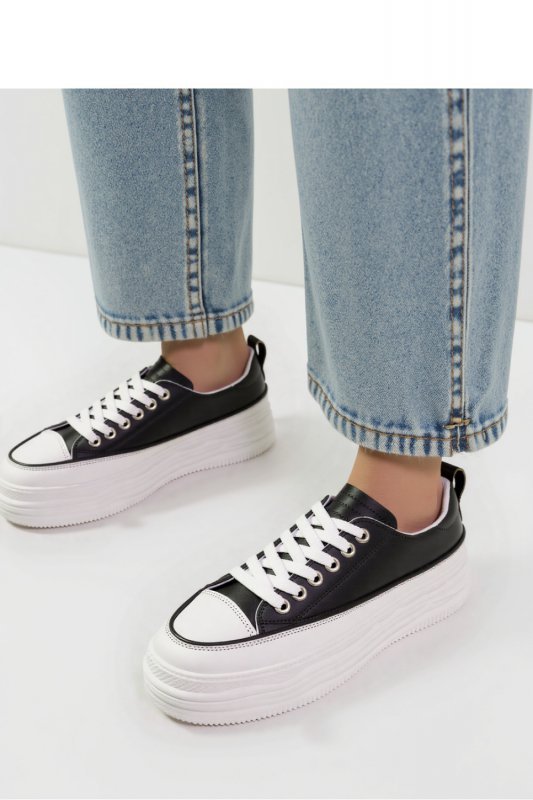 Damskie Sneakersy PLATFORMIA ? Black  White - Inello
