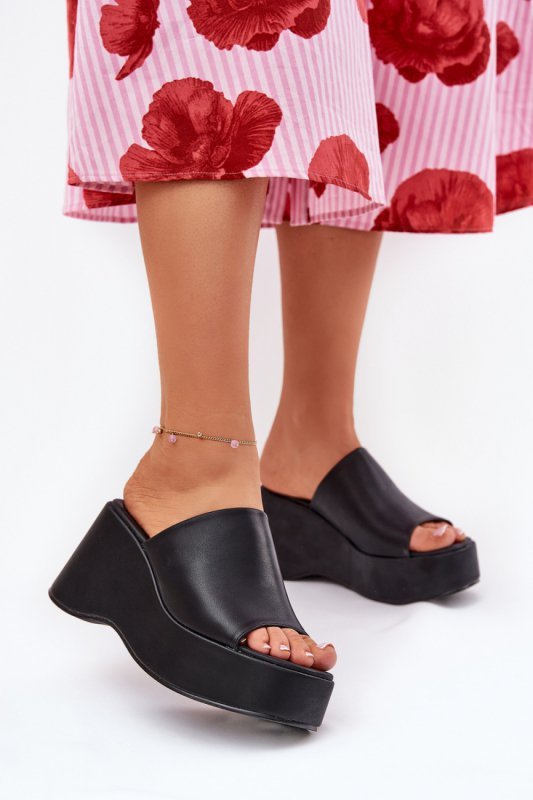 Sandał Klapki Model Kisoffi 8338-305 Black - Step in style