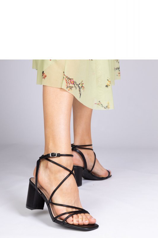 Sandały Model Kafelia H8-329 Black - PRIMO