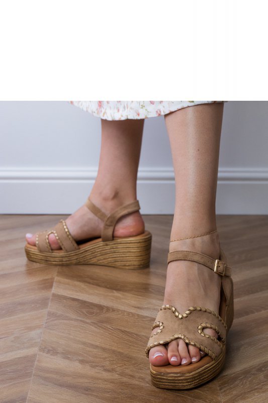 Sandały Model Lurisa X5-371 Beige - PRIMO