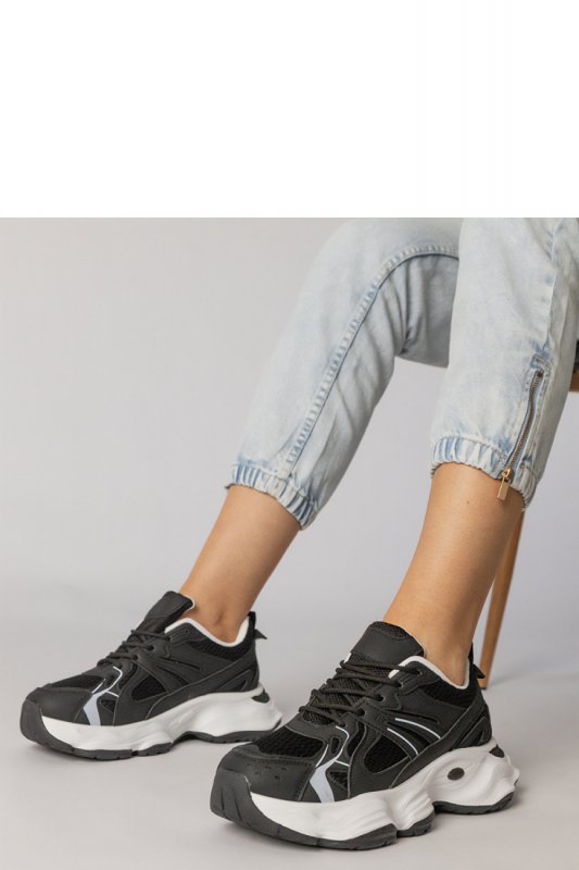 Buty Sportowe Model Klarris PC2811 Black - PRIMO