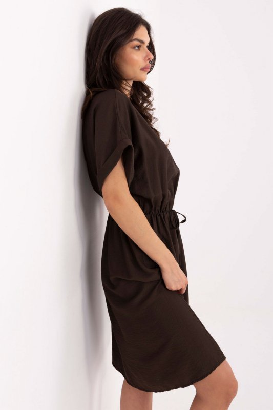 Sukienka Model MI-SK-A63751.67 Dark Brown - Italy Moda