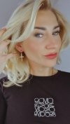 gold earrings made of stainless steel