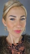 gold earrings made of stainless steel
