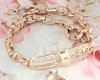 gold bracelet for a gold-plated leg