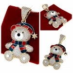 1305 Złota zawieszka cyrkonie błyszcząca pozłacana 14k miś świąteczny