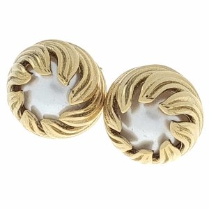 gold earrings made of stainless steel