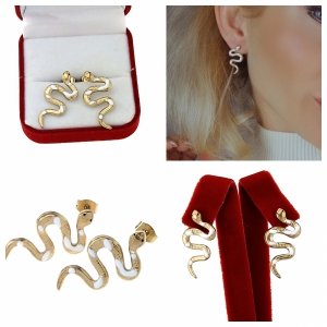 gold earrings made of stainless steel