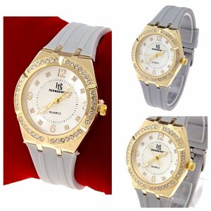 exclusive women's gold watch classic