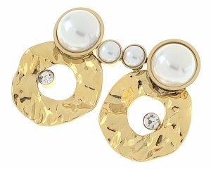 gold earrings made of stainless steel