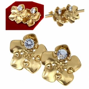 gold earrings made of stainless steel