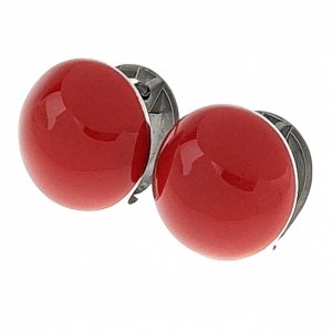 gold earrings made of stainless steel
