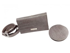 women's kidney bag, burgundy