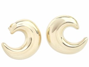 gold earrings made of stainless steel