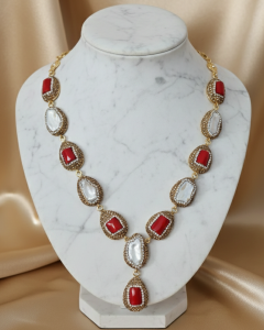 4208 Naszyjnik kamienie naturalne koral, perły 45+5cm pozłacany 14k 