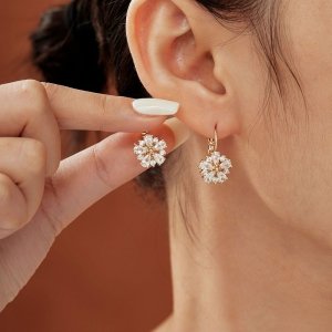 3109 Kolczyki złote pozłacane wiszące 14K cyrkonie kwiatki