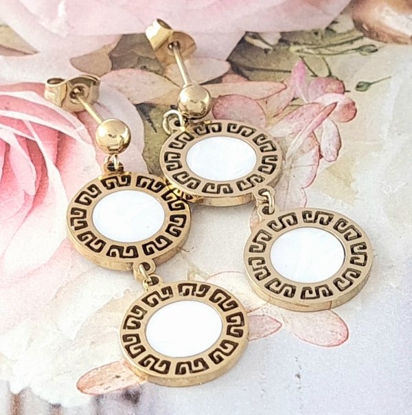 goldene Ohrringe aus Edelstahl