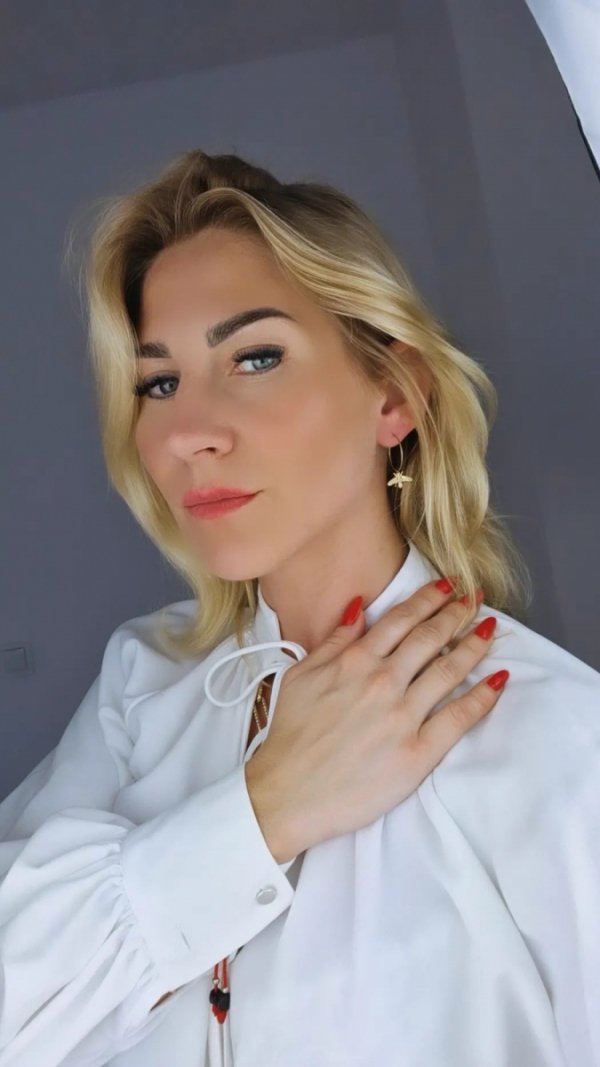 goldene Ohrringe aus Edelstahl