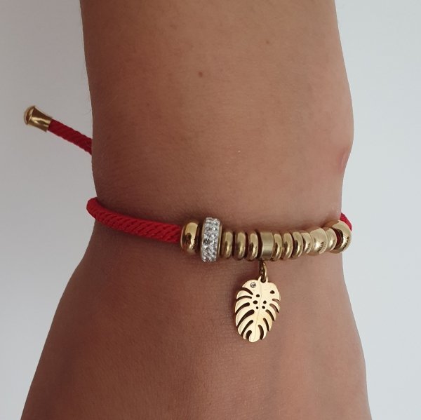GOLDENES ARMBAND MIT EDELSTAHL