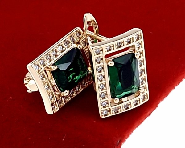 exclusive swarovski gold-plated earrings