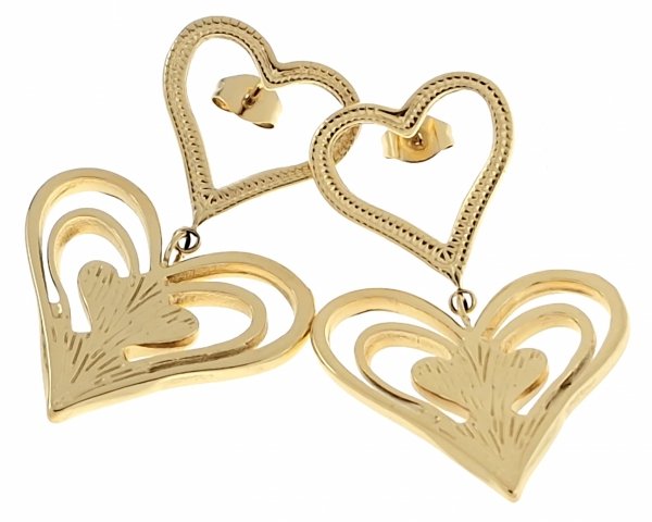 gold earrings made of stainless steel