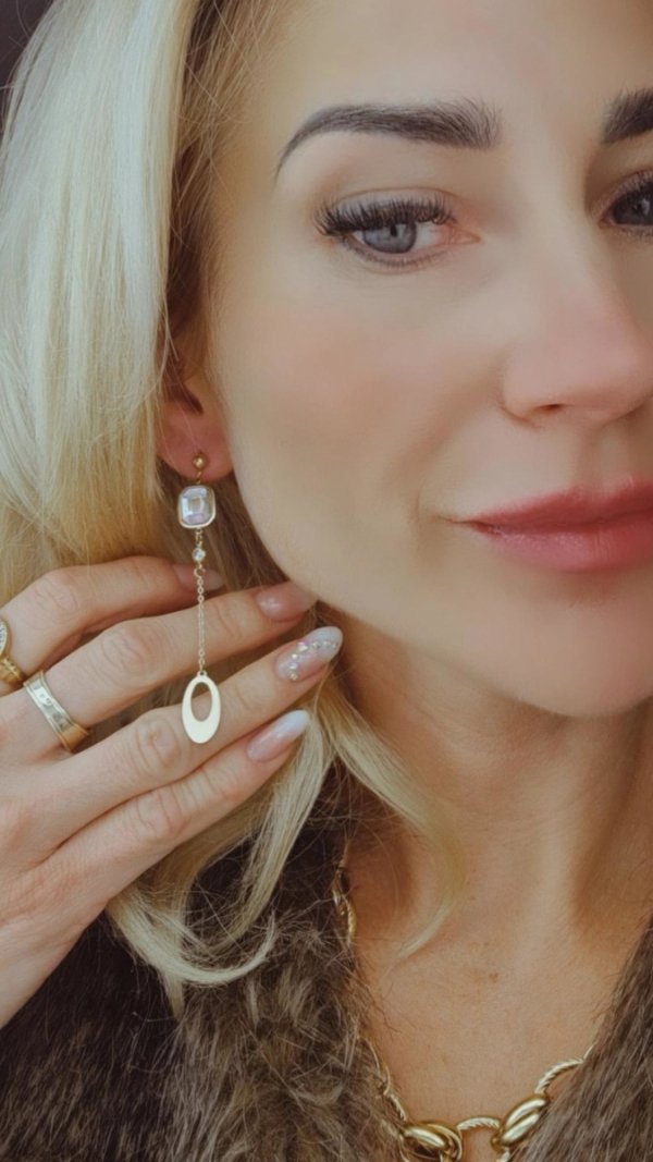 gold earrings made of stainless steel