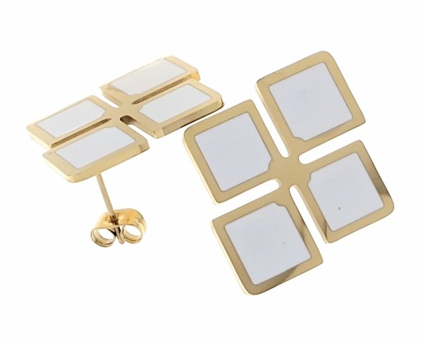 gold earrings made of stainless steel