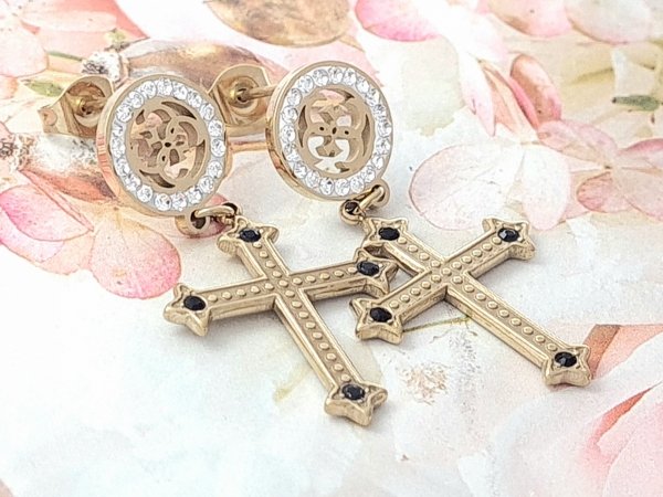 gold earrings made of stainless steel