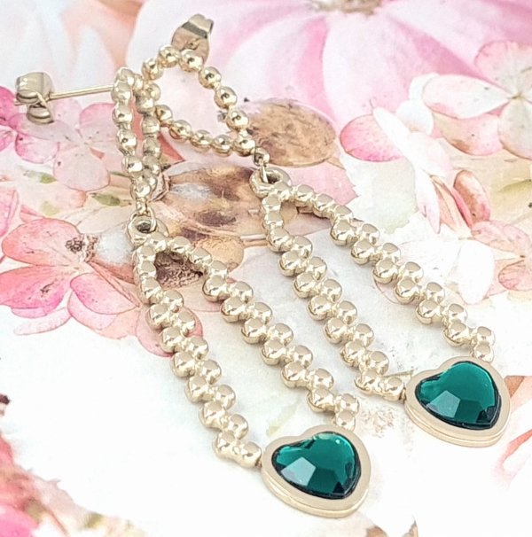 gold earrings made of stainless steel