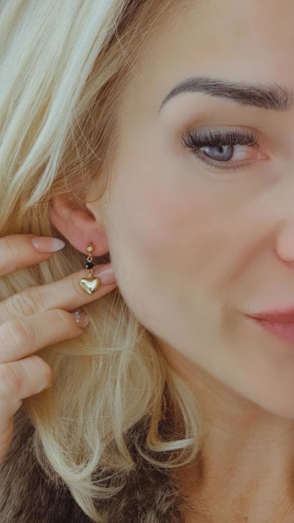 gold earrings made of stainless steel