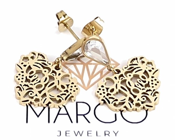 gold earrings made of stainless steel