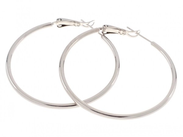 gold earrings made of stainless steel
