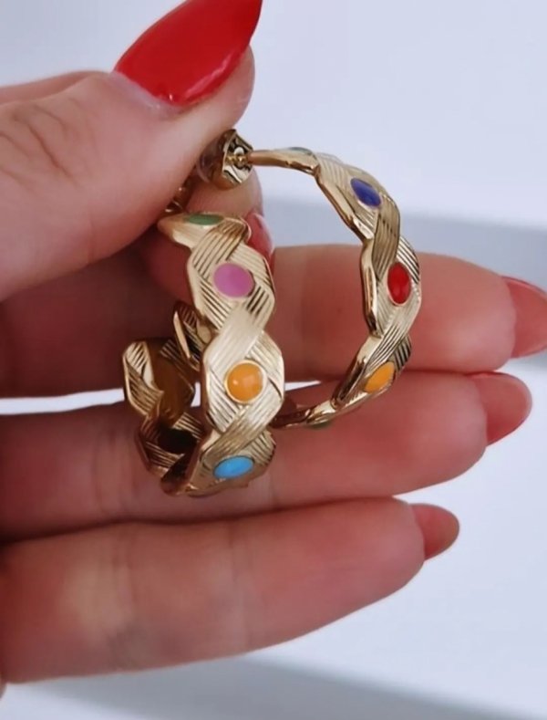 gold earrings made of stainless steel