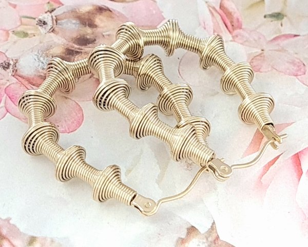 gold earrings made of stainless steel