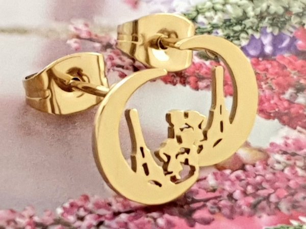 gold earrings made of stainless steel