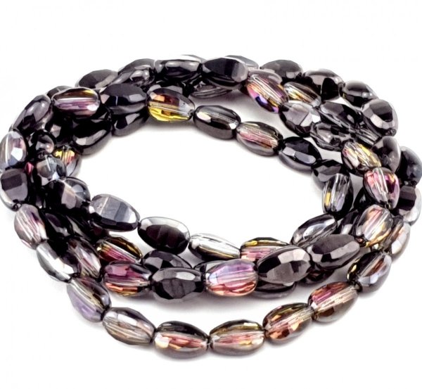 Glass beads faceted strands