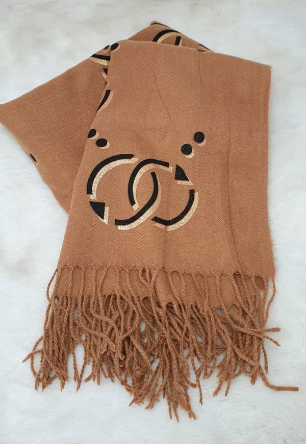 Warm and pleasant scarf alpaca chimney for the winter