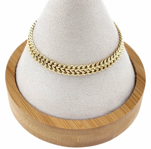 gold bracelet for a gold-plated leg